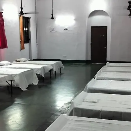 Ywca Gallway Guest House Kolkata Exterior photo