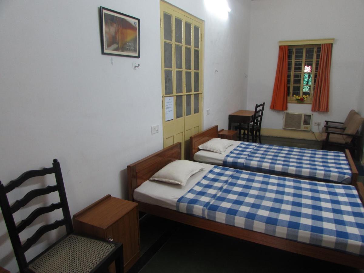 होटल Ywca Gallway Kolkata